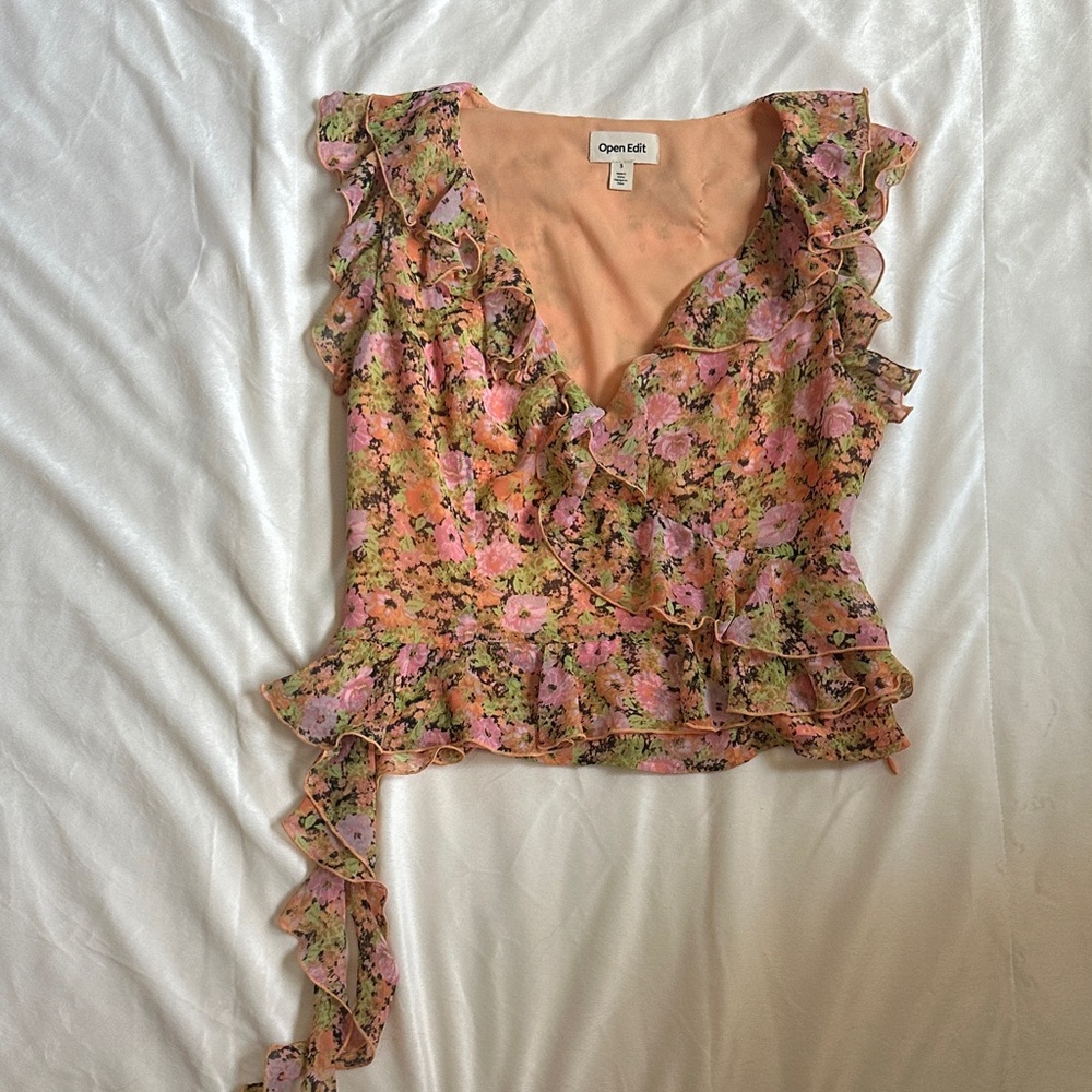 Open Edit Ruffled Floral Blouse